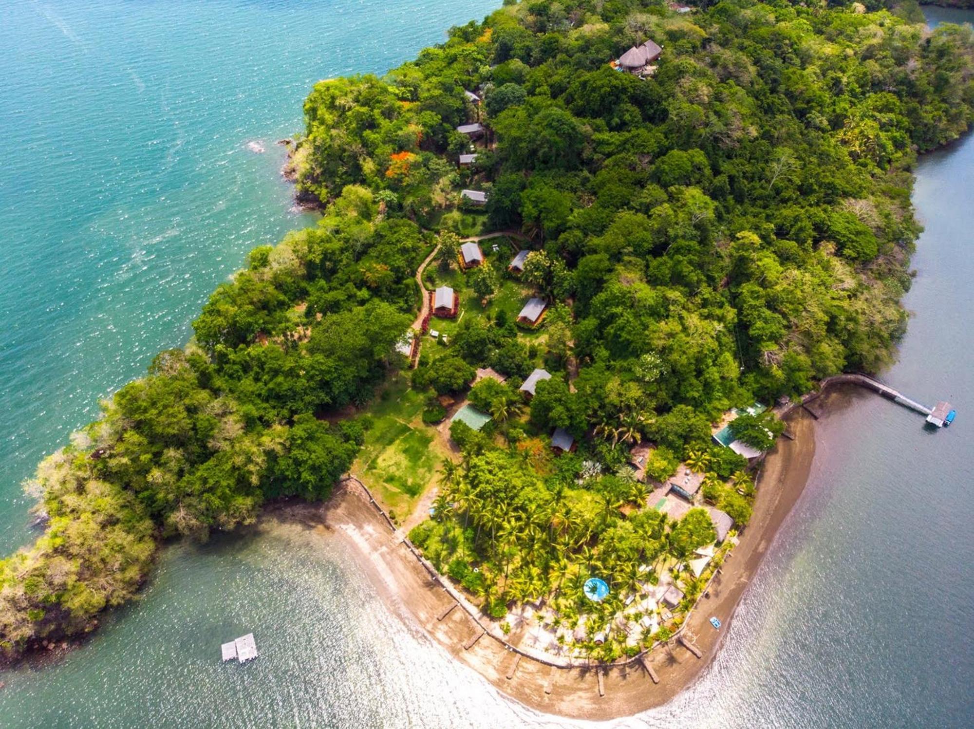 Isla Chiquita Glamping Hotel باكيرا المظهر الخارجي الصورة
